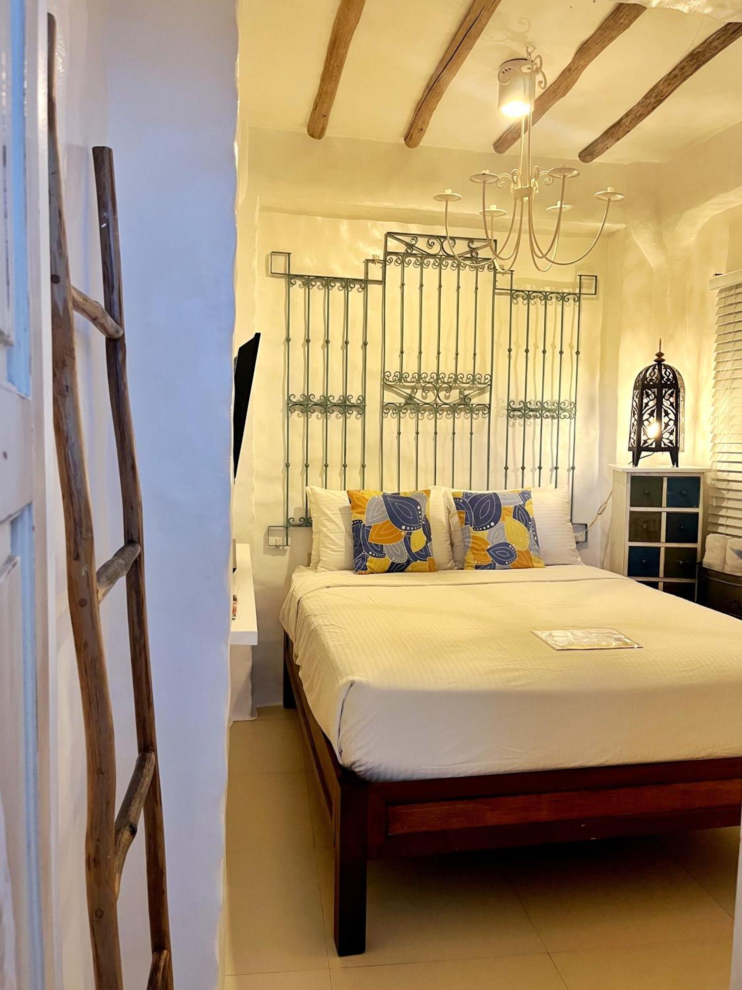 Lugar Bonito Hotel Balabag  Eksteriør billede